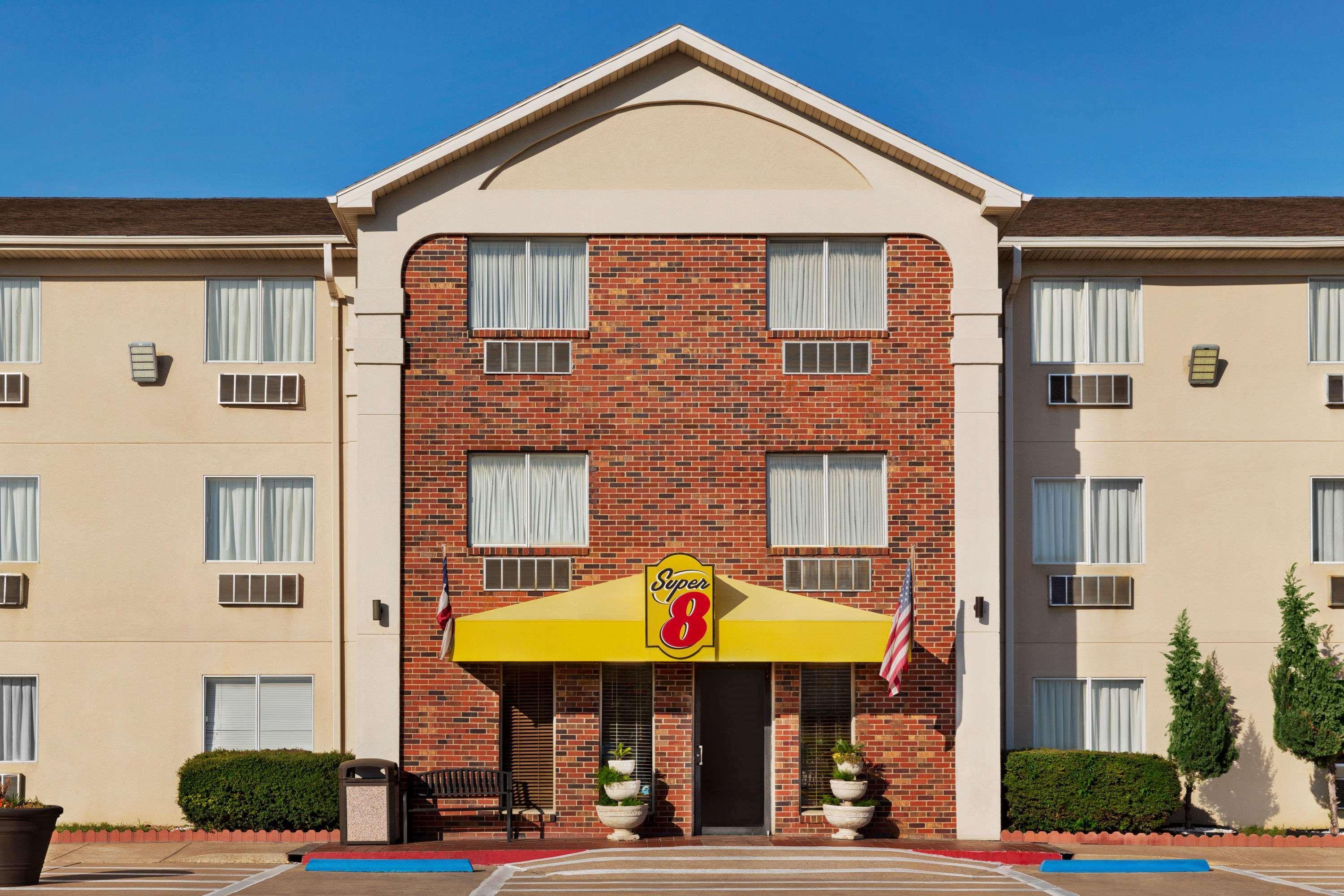 Super 8 By Wyndham Waco University Area Eksteriør billede